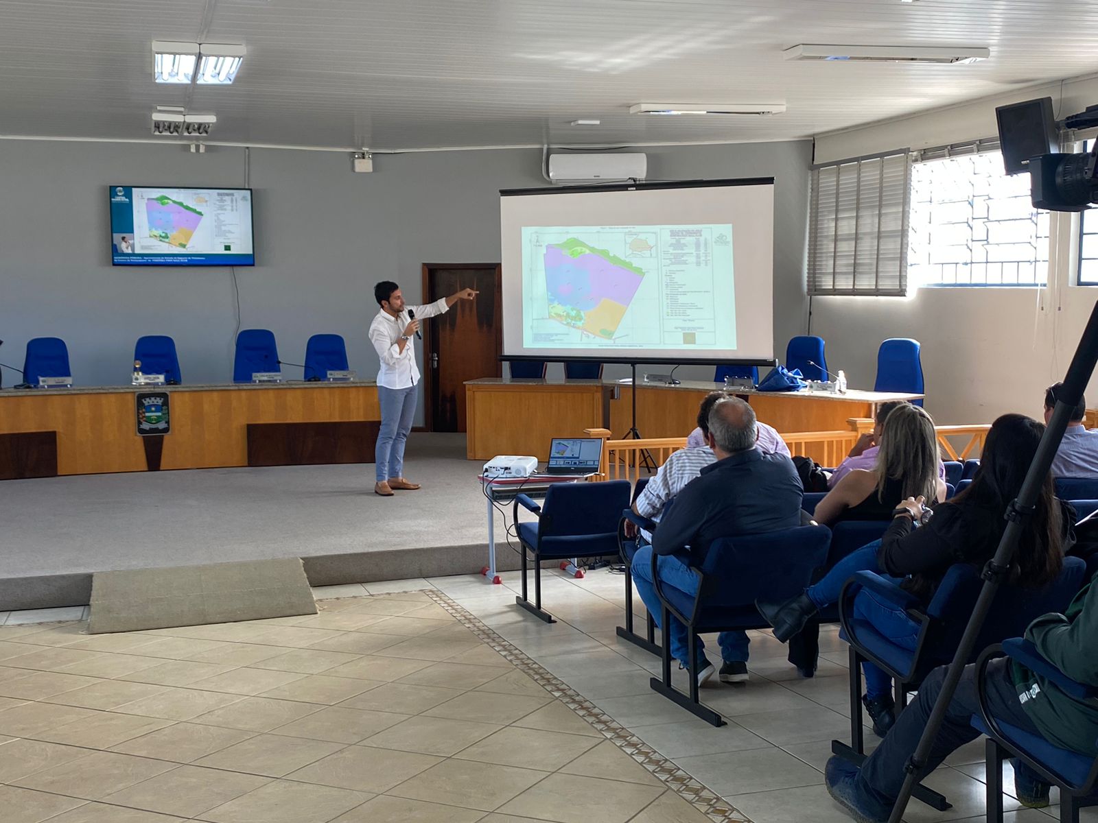 AUDIÊNCIA PÚBLICA: "Estudo de Impacto de Vizinhança do CT do Coritiba"