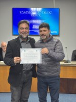 Câmara de Campina Grande do Sul presta homenagem aos pastores no Dia do Pastor Evangélico